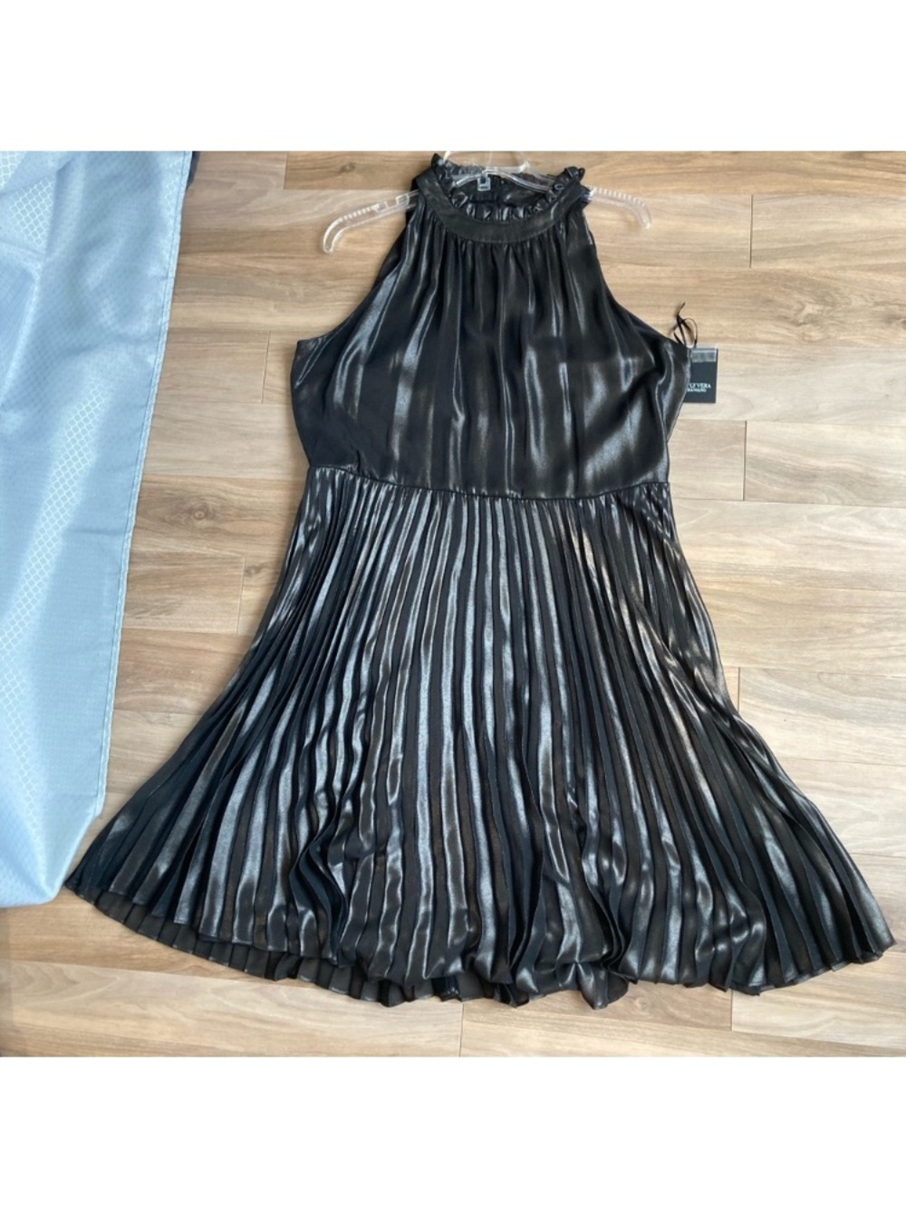 Simply Vera Vera wang dress pleated bottom fit & flare black size XL